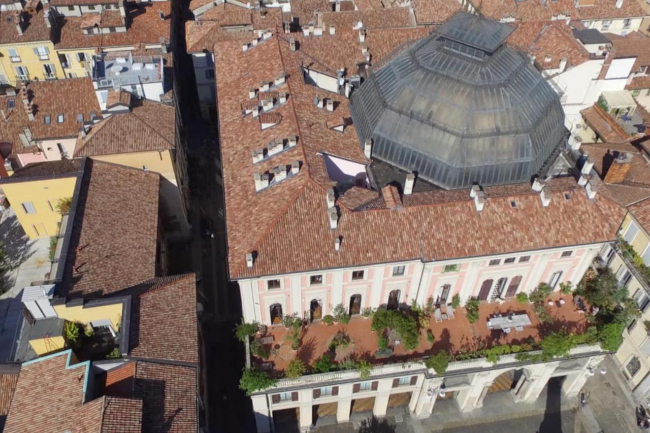 Arnaboldi Palace Pavia Exterior photo